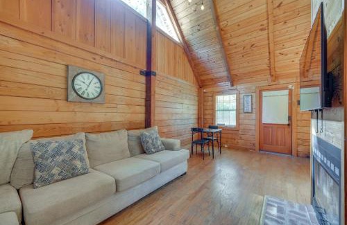 Duson House | Less Than 1 Mi to Casinos Countryside Louisiana Getaway!