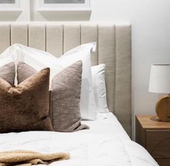 Brisbane Central Business District Apartment | Level 56 CBDs Most Luxurious Apartment 5 Star Exp