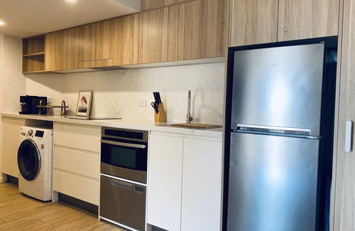 Mooloolaba Apartment | License To Chill Couple’s Escape in Mooloolaba