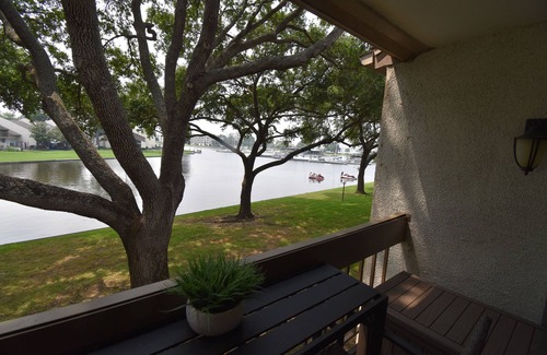 Walden on Lake Conroe Condo | Life is better on the lake at 608