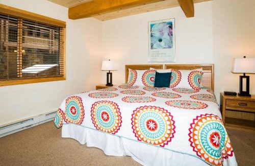 Aspen House | Lift One Condominiums - 1, 2, 3 Bedroom Units Adjacent To Downtown Aspen