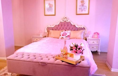 Nordstadt House | Lighane's Studio with Sailor Moon Room