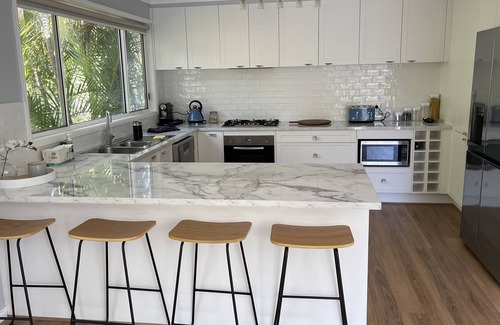 Macquarie Hills House | Light and roomy, home away from home