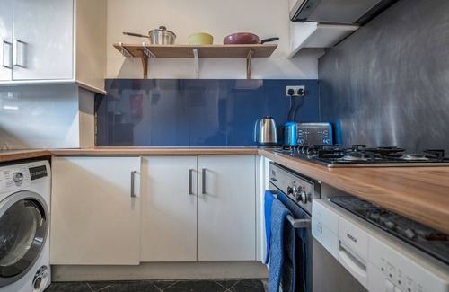 Waterloo Apartment | Light & Bright 3 bedroom in Waterloo