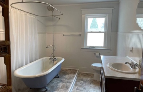 Carnation Bed & Breakfast | Light-filled room with a treetop view in an updated historic Forest Grove home!