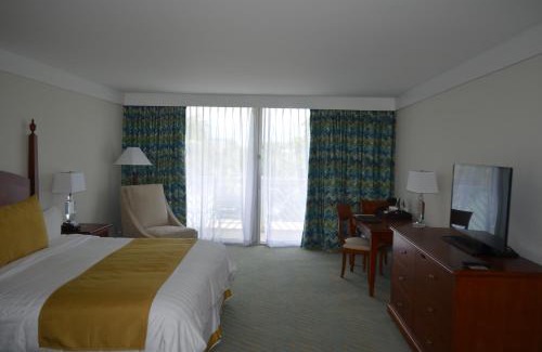 Bell Channel Bay Resort | Lighthouse Pointe at Grand Lucayan Resort