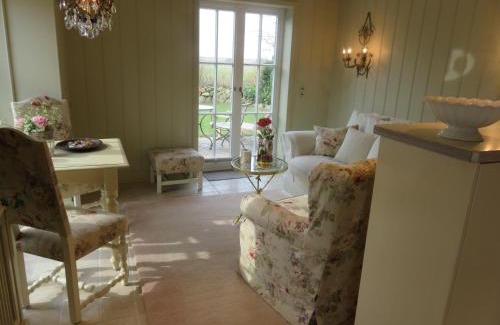 Kleinmorsum Apartment | Liigerwal