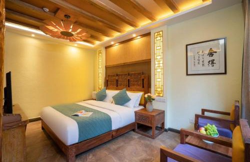 Dayan Old Town House | Lijiang Listen Deer Snow Mountain Viewing Guesthouse
