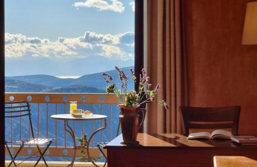 Arachova Hotel | Likoria Hotel