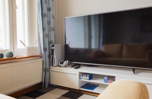 Kemi Apartment | Lil Haven Cozy Studio with Sauna, Glassed Balcony and Free Parking