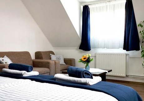 Balatonudvari Apartment | Lilla Vendégház