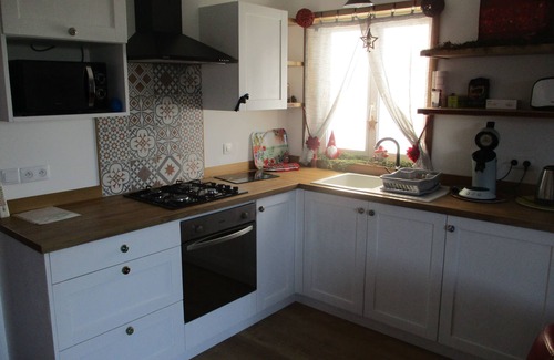 Quesnoy-le-Montant Cottage | Lillstugan B&B