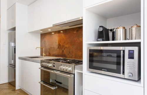 South Fremantle Apartment | Lilly`s Cottage - 3bdrm Heritage House, South Fremantle