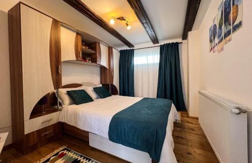 Cisnadie House | Lily's House