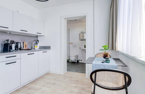 Klagenfurt am Woerthersee Apartment | limehome Klagenfurt Karfreitstraße | Suite M