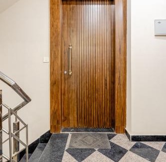 Gurugram Apartment | Lime Tree 1BHK Service Apartment Near Artemis Hospital Sector 52 Gurgaon