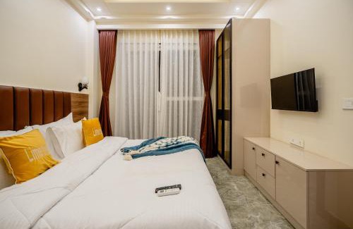 Gurugram Apartment | Lime Tree 1BHK Service Apartment Near Artemis Hospital Sector 52 Gurgaon