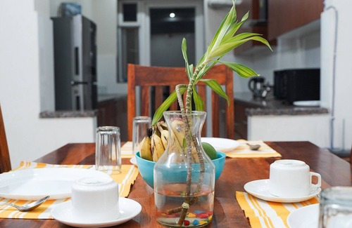 Gurugram Bed & Breakfast | Lime Tree Luxury 3Bhk Serviced Apartment