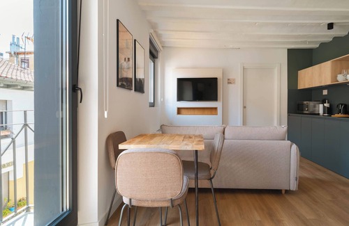 Old Town Apartment | Limehome Pamplona Hilarión Eslava