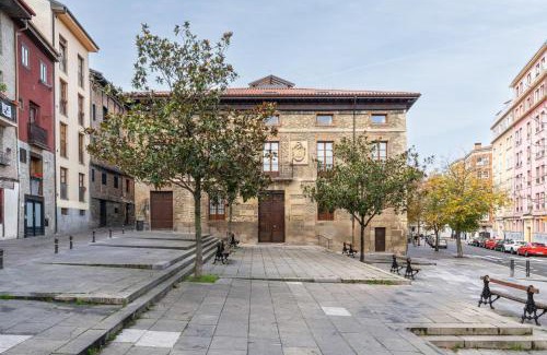 Casco Viejo Apartment | Limehome Vitoria Palacio de los Álava-Velasco