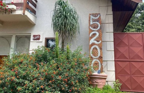 Alto da Boa Vista House | Linda Casa com Lareira em Campos do Jordão