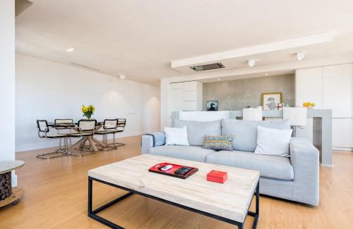 Ensanche Centro Apartment | Linaje Apartment in Malaga by Solaga Holiday Homes