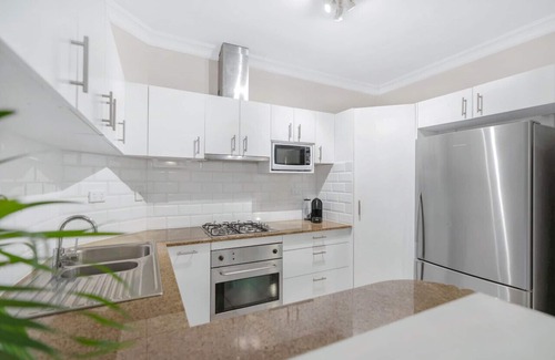 Cairns North Apartment | Linaria Lakes - Tropical Resort Apartment | Pools & Gardens | Near CBD & Reef