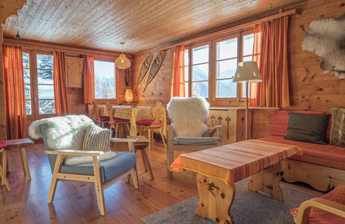 St. Luc Ski Chalet | Linen is not included in the service. We provide, if desired, linen packages including bed linen, ba