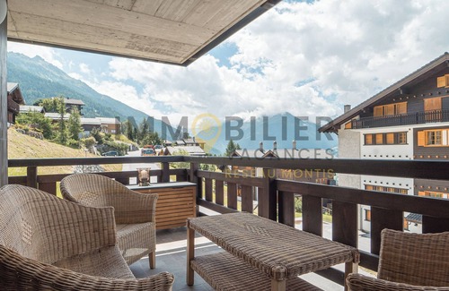 St. Luc Apartment | Linen is not included in the service. We provide, if desired, linen packages including bed linen, ba