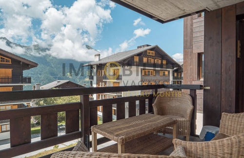 St. Luc Apartment | Linen is not included in the service. We provide, if desired, linen packages including bed linen, ba