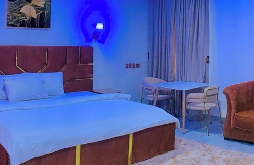 Enugu Hotel | LINTOC HOTEL & SUITES LTD