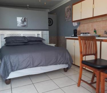 Mossel Bay Apartment | Lion's Cave 1