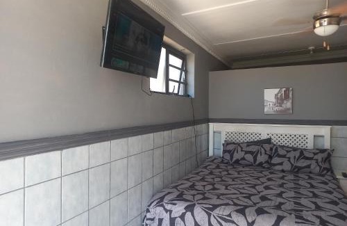 Mossel Bay Apartment | Lion's Cave 1