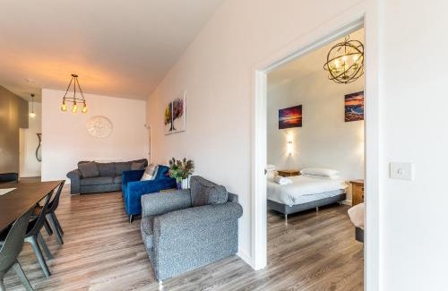 Newark upon Trent House | LIONHEART LARGE LUXURY ACCESSIBLE LODGE - Sleeps 12 ,Dog Friendly,Near Sherwood Forest at Fairview Farm Nottingham great for Family Gatherings ,Groups ,Parties