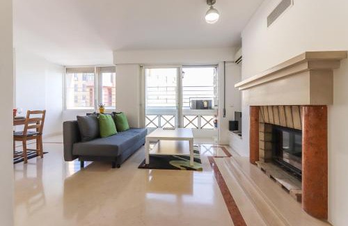 Lumiar Apartment | Lisbon Flower 360º - Your Lovely Flat with Pool and Parking