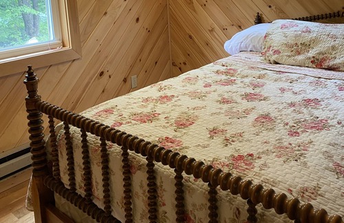Colton Cabin | Little Cabin in the Woods is a sweet get away.