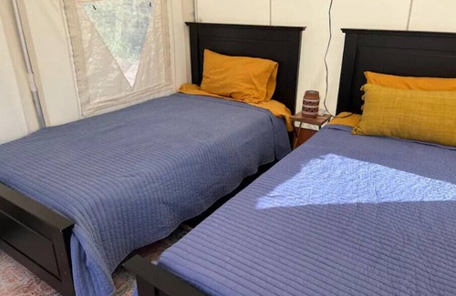 Lorena RV Rental | Little Dipper One-Starlite Glampground