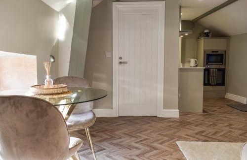 Dronfield House | Little Hive-Uk39430
