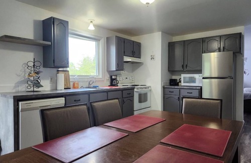 Baddeck House | Little Oasis in Baddeck. Family-size house only 5 min away from downtown.