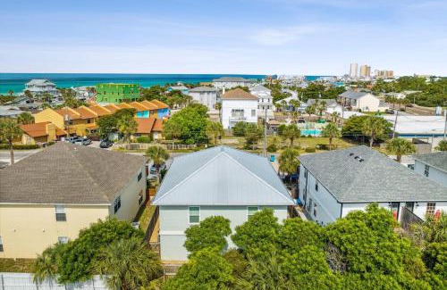 Bahama Beach House | Little Palm Unit A