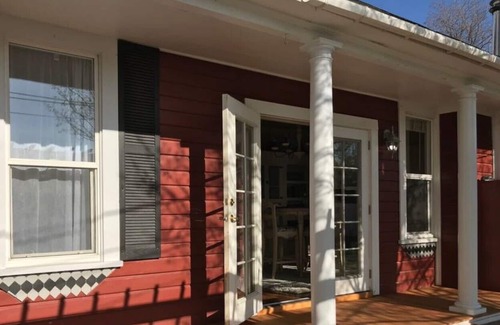 Madras House | Little Red Bungalow