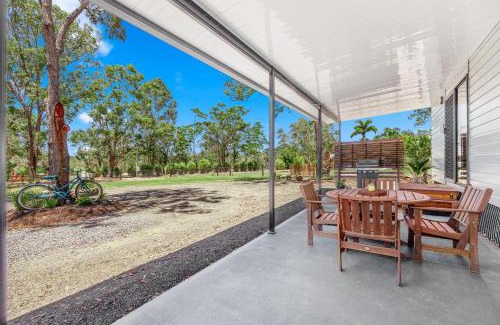 Sunshine Acres House | Little Sunshine - Private acreage Guest Home