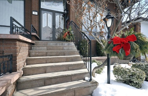 Humber Summit House | Live Like a Princess in Stunning Chalet-Style Home - YYZ