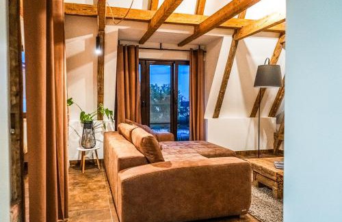 Magdeburg Apartment | Living&Comfort Penthouse-Suite - Netflix, Kingsize beds, Fast Wi-fi, Espresso