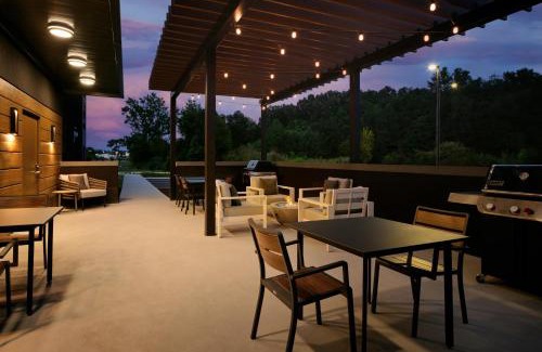Tullahoma Hotel | LivSmart Studios By Hilton Tullahoma