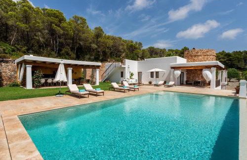 Sant Carles de Peralta Villa | Llosas de Dalt