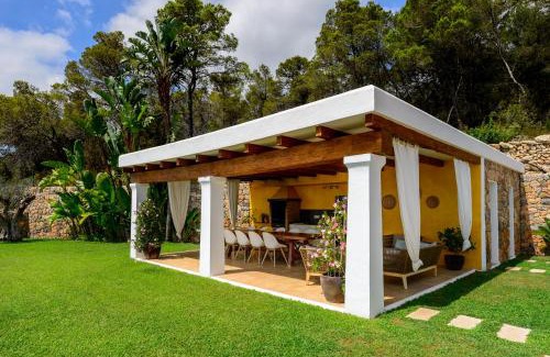 Sant Carles de Peralta Villa | Llosas de Dalt