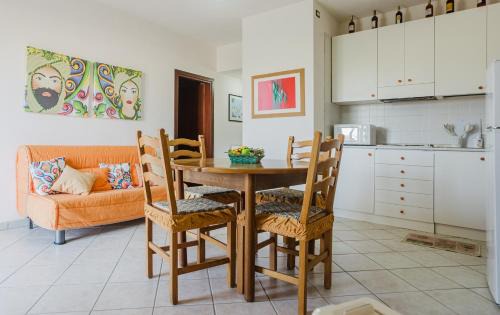 San Leonardo Apartment | Lo Stagnone Apartments by Quokka 360 - In front of Marsala's Salt Pans