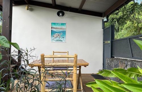 La Montagne House | L’Oasis Saint Bernard