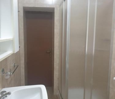 Lizzano in Belvedere Bed & Breakfast | Locanda In Montagna Da Emili&Gabriel